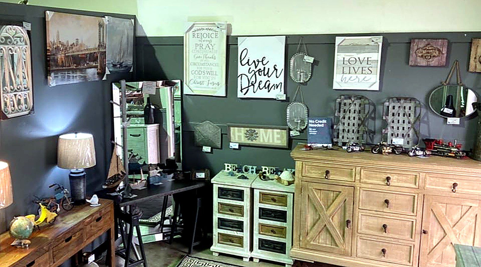 Warehouse Furniture Indianapolis showroom interior with home decor and accent furniture