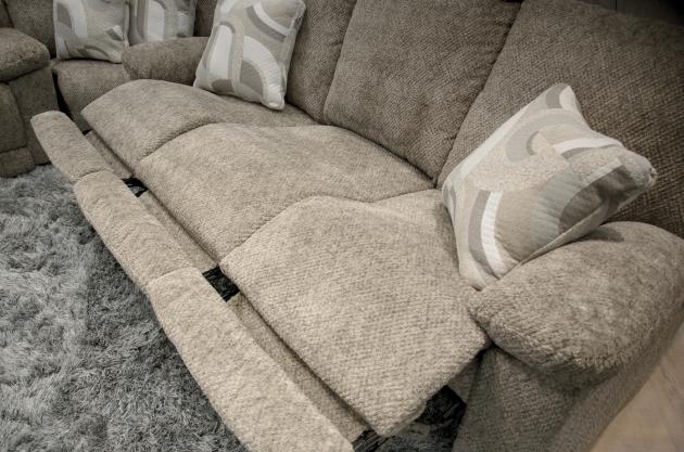 Catnapper Beacon Lay Flat Recl Console LVST w/Storage Arm/Reading Lights/Ext Ottoman &USB/USB-C & Power - Mushroom